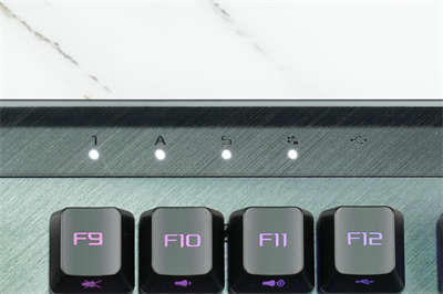 ROG Claymore II 电竞键盘/经典模组化设计、加入无线功能重新定义旗舰电竞键盘(15)