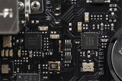 ASUS ROG Maximus XIII Extreme(M13E) 主机板/满版金属装甲强效散热(50)