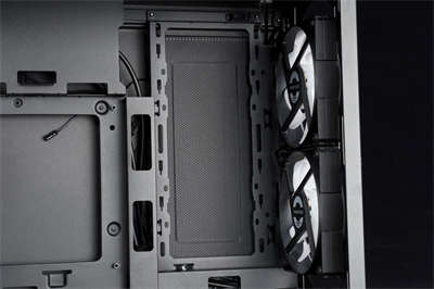 Phanteks Eclipse P200A D-RGB ITX机壳开箱/主分舱侧置水冷，支援D-RGB灯效(7)