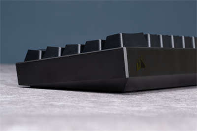 CORSAIR K65 RGB Mini 60% 机械式键盘开箱/小体积功能齐全(5)