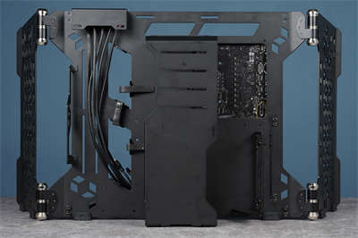 Cooler Master MASTERFRAME 700开放式机箱/3种模式、多变造型、高扩充(23)