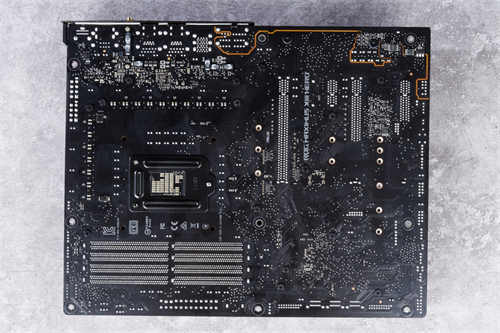 ASUS ROG Maximus XIII Hero(M13H)主机板开箱测试/Z590晶片组搭载(23)