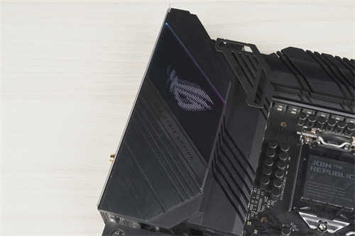 ROG Strix Z590-E Gaming WIFI主机板/料堆好堆满的主流系列顶板(5)
