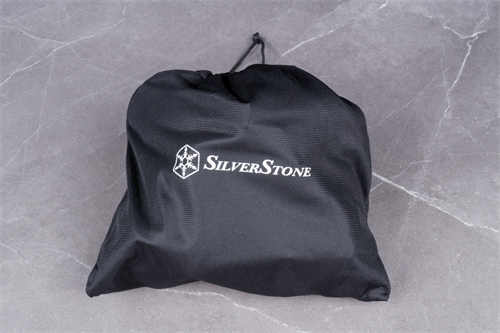 SilverStone SX1000 SFX-L 白金牌电源开箱测试/迷你体积的大瓦数电源首选(4)