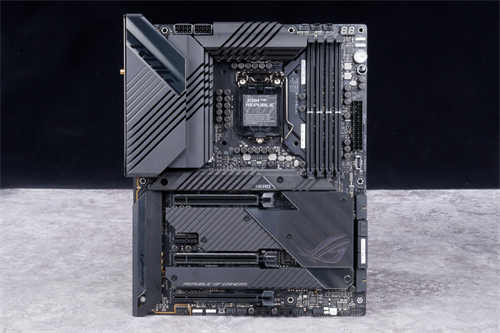 ASUS ROG Maximus XIII Hero(M13H)主机板开箱测试/Z590晶片组搭载(4)