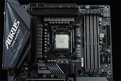 GIGABYTE AORUS Gen4 7000s SSD 1TB开箱测试(12)