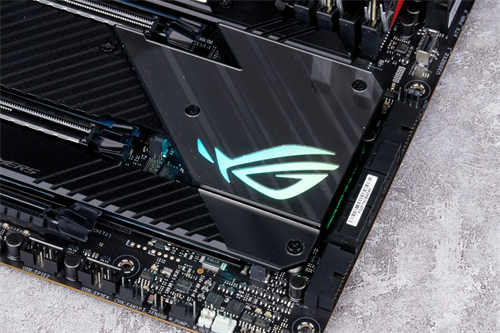 ASUS ROG Maximus XIII Hero(M13H)主机板开箱测试/Z590晶片组搭载(12)