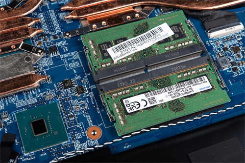 MSI GF75 Thin 电竞笔电开箱10代i7六核 RTX 3060入门款抢攻性价(22)