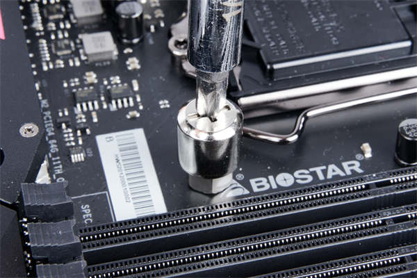 Cooler Master MasterAir MA610P ARGB散热器开箱测试/六根热导管搭载、流线型上盖设计(19)