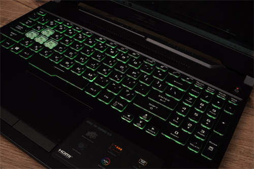 ASUS TUF Gaming A15 FA506IU电竞笔电开箱/A+N混血高性价比、军规用料硬派外型(20)