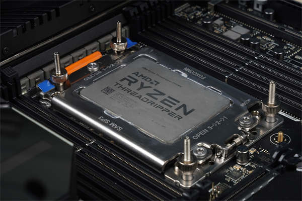 SilverStone Ice Gem一体式水冷散热器/钻石灯效超吸睛，240、280、360 一次到位(25)