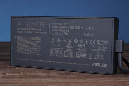 ASUS TUF Gaming A15 FA506IU电竞笔电开箱/A+N混血高性价比、军规用料硬派外型(38)