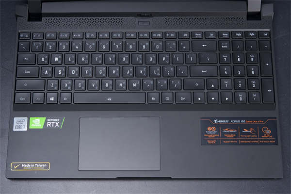 GIGABYTE AORUS 15G XC电竞笔电开箱/搭载 RTX 3070笔电显示卡、顺畅体验(13)