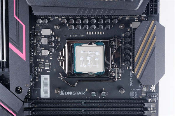 InWin SR36 PRO 360mm AIO开箱测试/一体式水冷的顶尖作品(25)