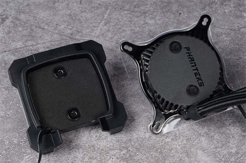 Phanteks Glacier One系列水冷散热器/7 代 ASETEK 性能保证，独家水管固定夹、无限镜灯效(13)