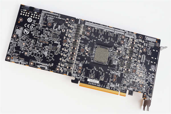 GIGABYTE Radeon RX 6800 XT GAMING OC 16G显示卡开箱(19)