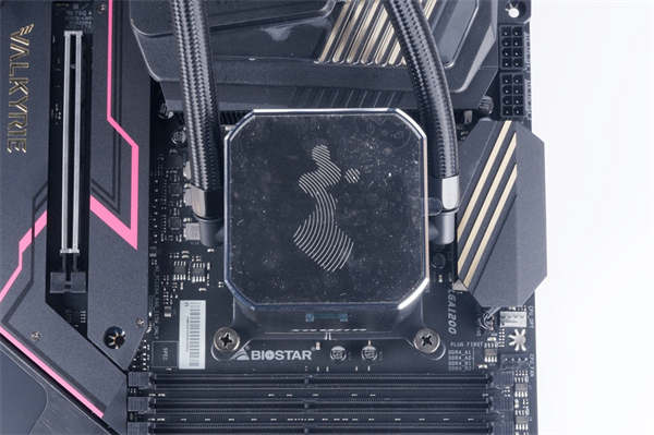 InWin SR36 PRO 360mm AIO开箱测试/一体式水冷的顶尖作品(27)