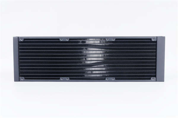 InWin SR36 PRO 360mm AIO开箱测试/一体式水冷的顶尖作品(16)