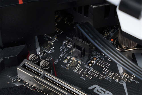 Phanteks Glacier One系列水冷散热器/7 代 ASETEK 性能保证，独家水管固定夹、无限镜灯效(24)