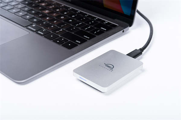 OWC Envoy Pro Elektron小巧USB SSD随身碟开箱/重本铝壳10Gb/s高速传输