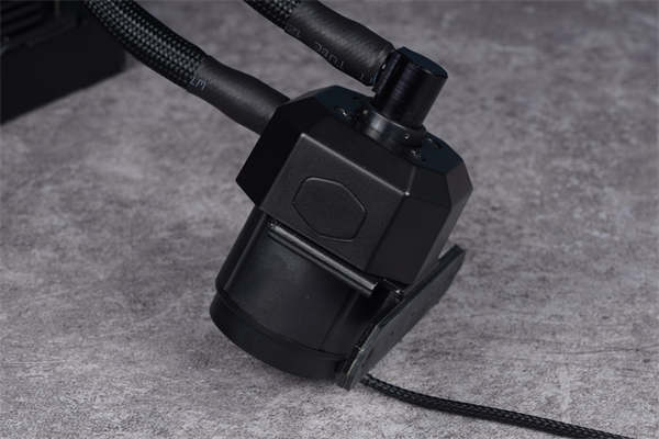 Cooler Master MASTERLIQUID ML360 SUB-ZERO水冷散热器(9)