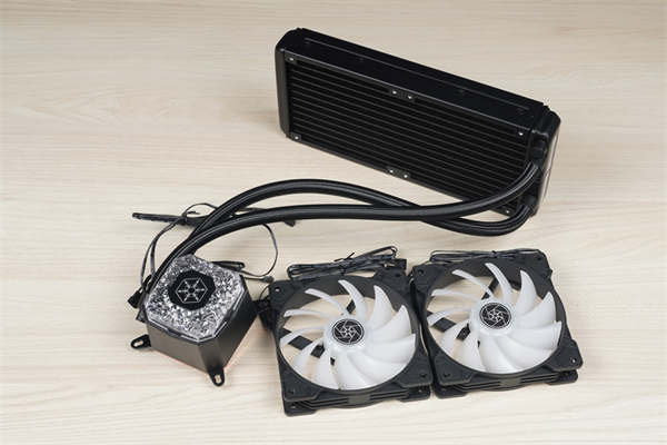 SilverStone Ice Gem一体式水冷散热器/钻石灯效超吸睛，240、280、360 一次到位(3)