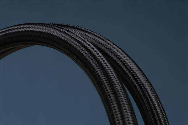 SilverStone Ice Gem一体式水冷散热器/钻石灯效超吸睛，240、280、360 一次到位(10)