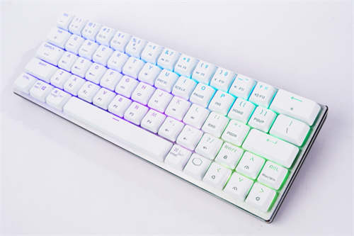 Cooler Master SK622机械键盘开箱/TCC矮轴、双模设计、原生macOS支援