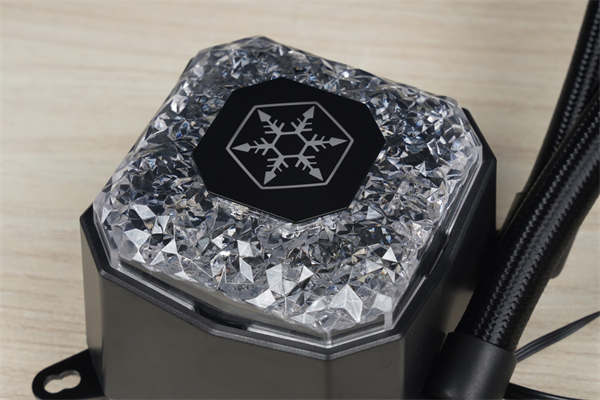 SilverStone Ice Gem一体式水冷散热器/钻石灯效超吸睛，240、280、360 一次到位(15)