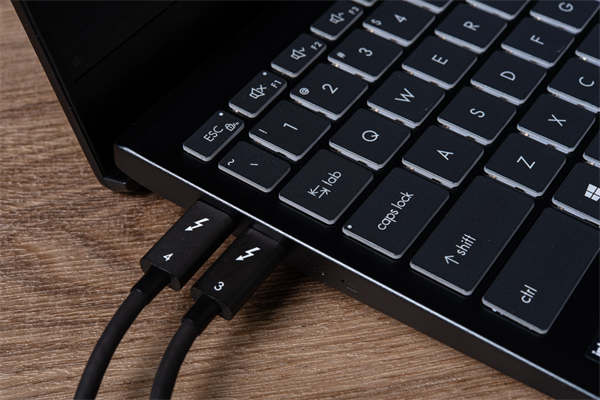 扩充神兵OWC Thunderbolt Hub开箱/Thunderbolt 4装置福音(14)