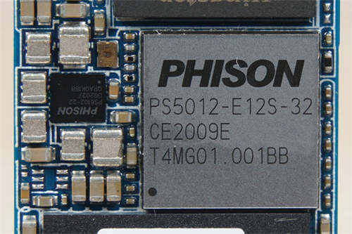 T-FORCE CARDEA IOPS SSD/石墨烯、铝鳍片散热任你选、高IOPS性能游戏读取更快速(7)