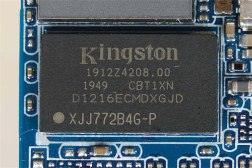 T-FORCE CARDEA IOPS SSD/石墨烯、铝鳍片散热任你选、高IOPS性能游戏读取更快速(9)