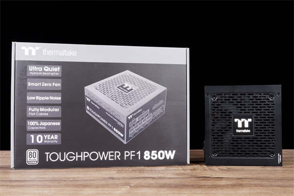 Thermaltake Toughpower PF1 850w开箱测试/全新单面板PCB设计