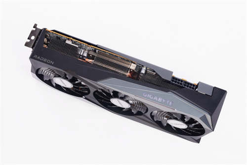 GIGABYTE Radeon RX 6800 GAMING OC 16G显示卡开箱/主流2K力压同级竞品(4)