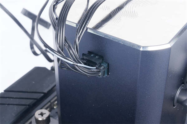 InWin SR36 PRO 360mm AIO开箱测试/一体式水冷的顶尖作品(30)