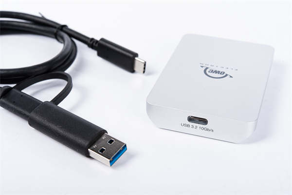 OWC Envoy Pro Elektron小巧USB SSD随身碟开箱/重本铝壳10Gb/s高速传输(5)