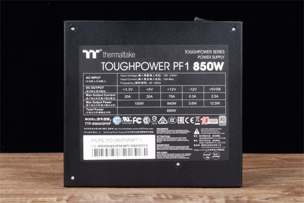 Thermaltake Toughpower PF1 850w开箱测试/全新单面板PCB设计(13)