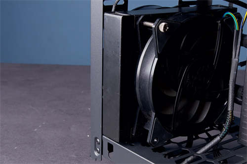 Phanteks Evolv Shift 2、Shift 2 Air ITX塔式机壳开箱/背部篓空加大散热、玻璃网(26)