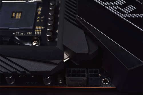 ASUS ROG Crosshair VIII Dark Hero主机板开箱测试/英雄再临 黑化无扇(7)