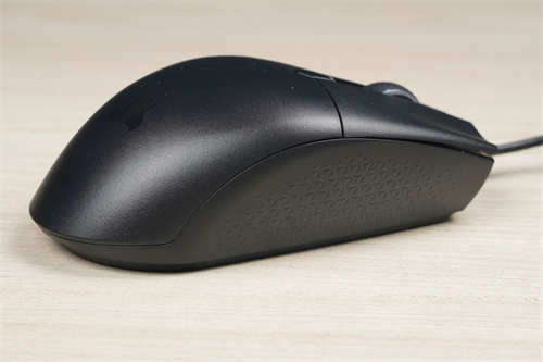 CORSAIR KATAR PRO、KATAR PRO Wireless滑鼠/入门款大更新，进军轻量级市场(7)