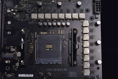 ASUS ROG Crosshair VIII Dark Hero主机板开箱测试/英雄再临 黑化无扇(15)