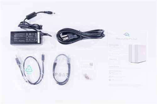 OWC Mercury Elite Pro Dual–USB-C开箱测试(4)