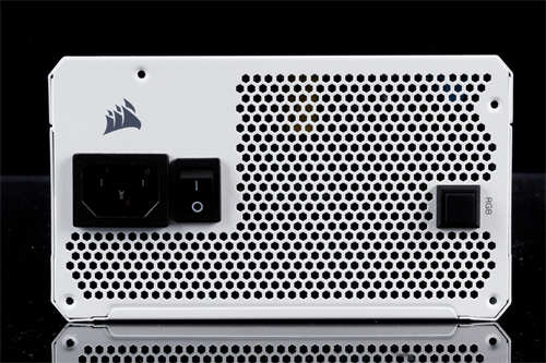 CORSAIR CX650F RGB WHITE 80Plus铜牌电源开箱测试/白色入门款的电源首选(12)