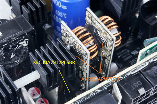 CORSAIR CX650F RGB WHITE 80Plus铜牌电源开箱测试/白色入门款的电源首选(28)