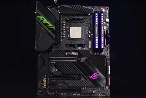 ASUS ROG Crosshair VIII Dark Hero主机板开箱测试/英雄再临 黑化无扇(38)