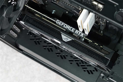 Fractal Design Meshify 2机箱/经典几何立体造型前面板、超大空间轻鬆组装(42)