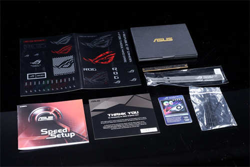ASUS ROG STRIX LC RX 6800 XT O16G GAMING开箱测试/一张完整满足灯效、散热(26)