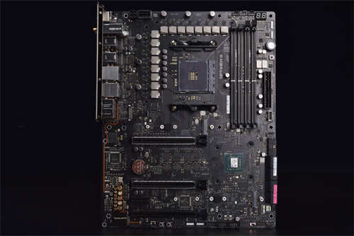 ASUS ROG Crosshair VIII Dark Hero主机板开箱测试/英雄再临 黑化无扇(13)