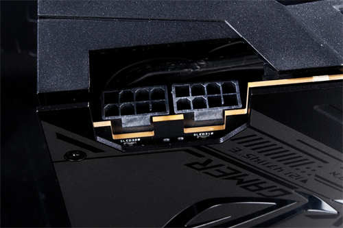 ASUS ROG STRIX LC RX 6800 XT O16G GAMING开箱测试/一张完整满足灯效、散热(23)