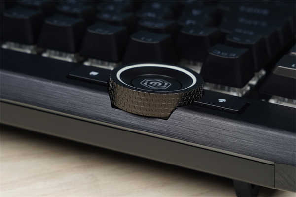 CORSAIR K100 RGB机械键盘/新增多功能转盘，战斗力再升级(10)